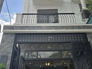Bán nhà đẹp 1 trệt 2 lầu ngay chợ long trường  đối diện kđt đông tăng long