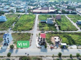 Bán lô góc 2 mt 9a ngay cổng vinhomes  vị trí kinh doanh buôn bán bán sầm uất