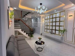 4ty8 nhà mới ở liền 4x10 ( 1 trêt + 1 lầu ) 2pn lớn + ban công shr