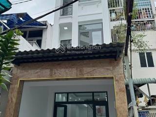 6,8tỷ nhà xây mới adl hẻm 137 , vị trí cực đẹp 4pn , ban công + sân thượng