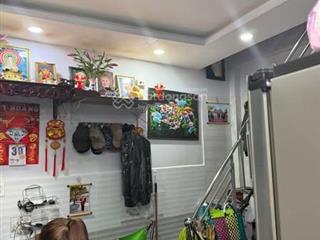 2,88 tỷ nhà 4 lầu p3q8 3,9 x 4,3 (4pn + 4wc) shr khu hiện hữu