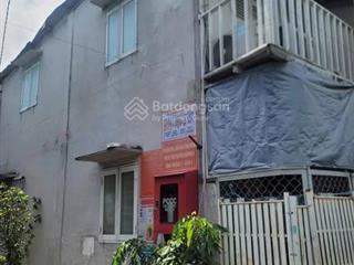 2,95 tỷ nhà hẻm xe hơi 3,3 x 6,7 nở hậu 4m nhà trệt + lầu 2pn shr