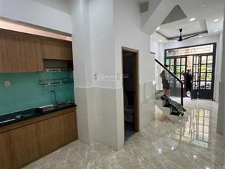 4,18 tỷ 3 tầng đúc btct 3pn , shr nhà không lộ giới cách mt 50m