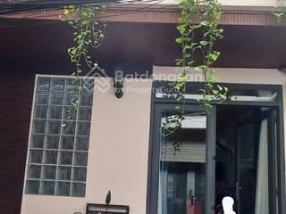 3,26 tỷ nhà mới ở liền khu làng ốc hẻm ba gác ngang 4 mét