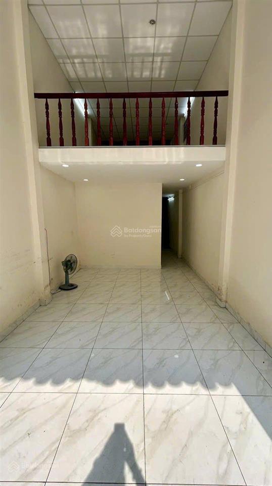 Hẻm 5,5 mét p3q8 3,6 x 20 hơn 70m2 đất shr mua bán nhanh