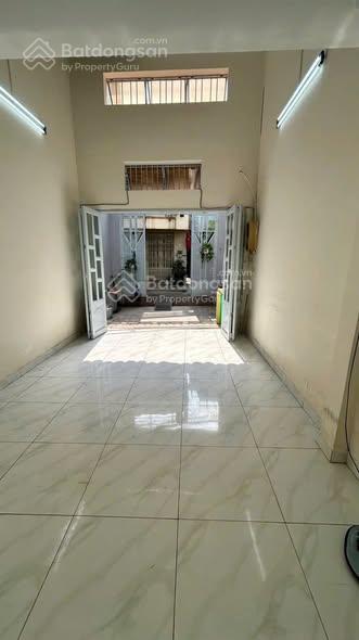 Hẻm 5,5 mét p3q8 3,6 x 20 hơn 70m2 đất shr mua bán nhanh