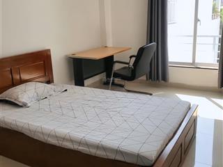 Căn hộ đầy đủ nội thất trong khu biệt thự đối diện đại học rmit, an ninh tuyệt đối, chính chủ