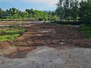 Cần bán lô đất mặt tiền biển cửa việt giá siêu rẻ chỉ 5,5 triệu/m²