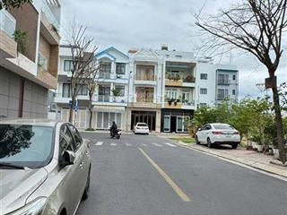 Bán căn nhà tâm huyết kđt hà quang 2, nha trang. duy nhất 1 căn dt 88m2 ngang 5,5m trên trục đường