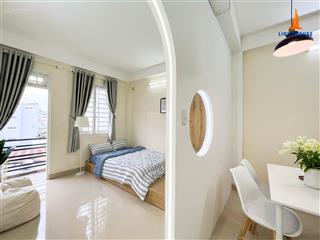 1pn tách bếp full nt ngay đh iuh, đh văn lang sát emart vincom phan văn trị bảo vệ hầm xe an ninh