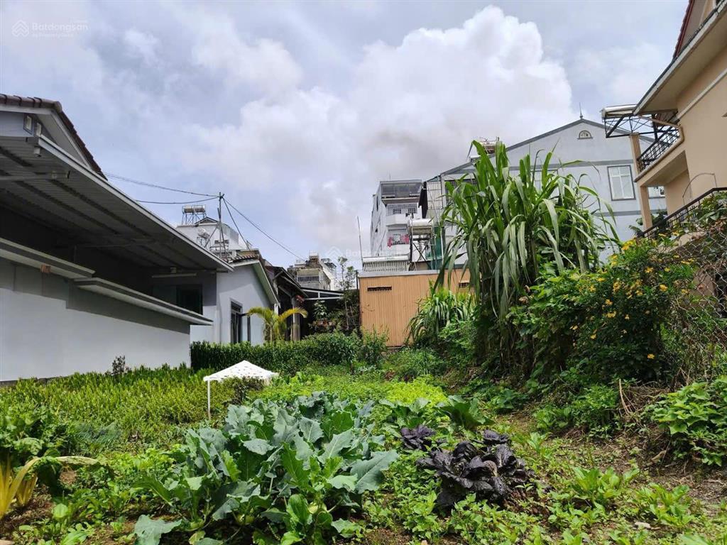 Đất liên kế đường mê linh. dt 82m2, cách hxh khoản 2km, gần học viện lục quân. giá 3.4 tỷ