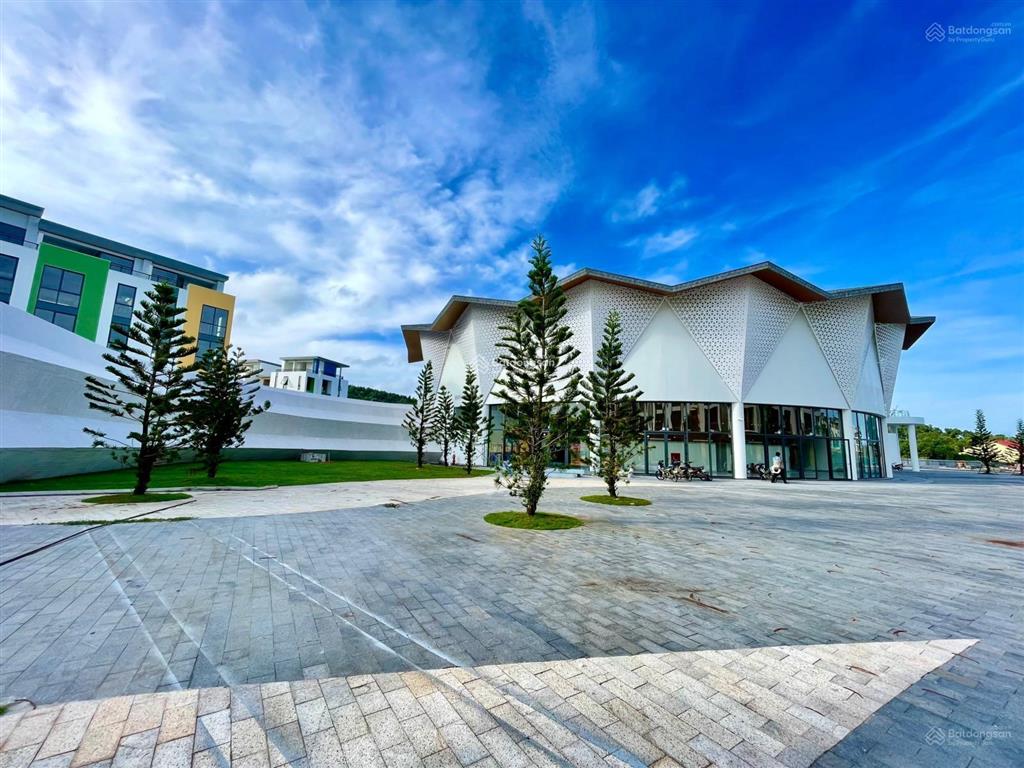 Thanh lý chủ đầu tư meyhomes phú quốc, căn biệt thự giá 6,9 tỷ, sổ hồng