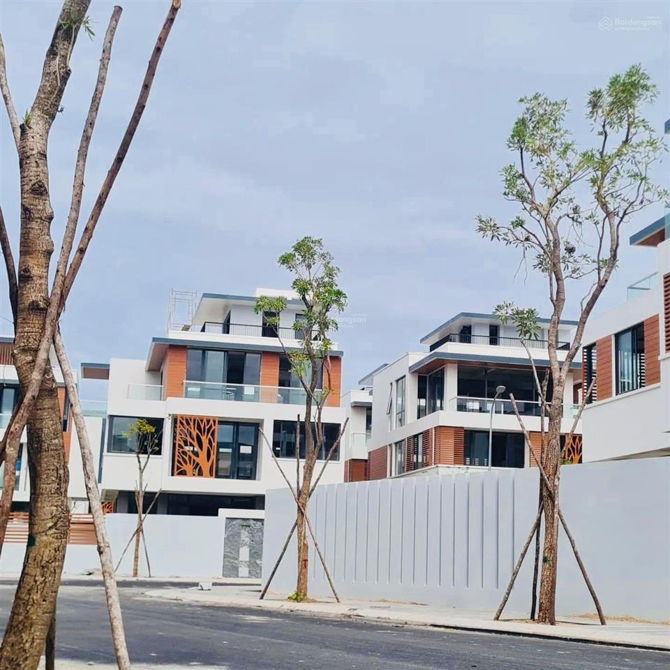 Thanh lý chủ đầu tư meyhomes phú quốc, căn biệt thự giá 6,9 tỷ, sổ hồng