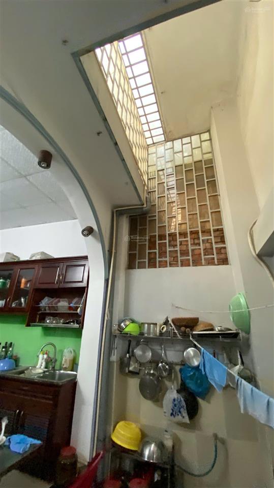 Cần bán căn nhà chính chủ ở mặt tiền trần bình trọng dt 83m2