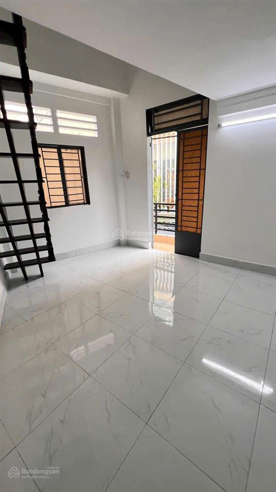 Cần bán căn nhà nhỏ đường nguyễn văn nghi p7 gò vấp vị trí gần mặt tiền