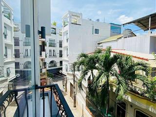 Hẻm xe 7 chỗ đậu trong nhà, kc 4 tầng lê quang định, xe hơi ngủ trong nhà, p7, bình thạnh