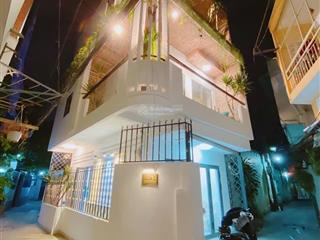 Bán nhà đẹp gần mặt tiền đường nhà chính chủ khu dân trí đường hòa hảo quận 10