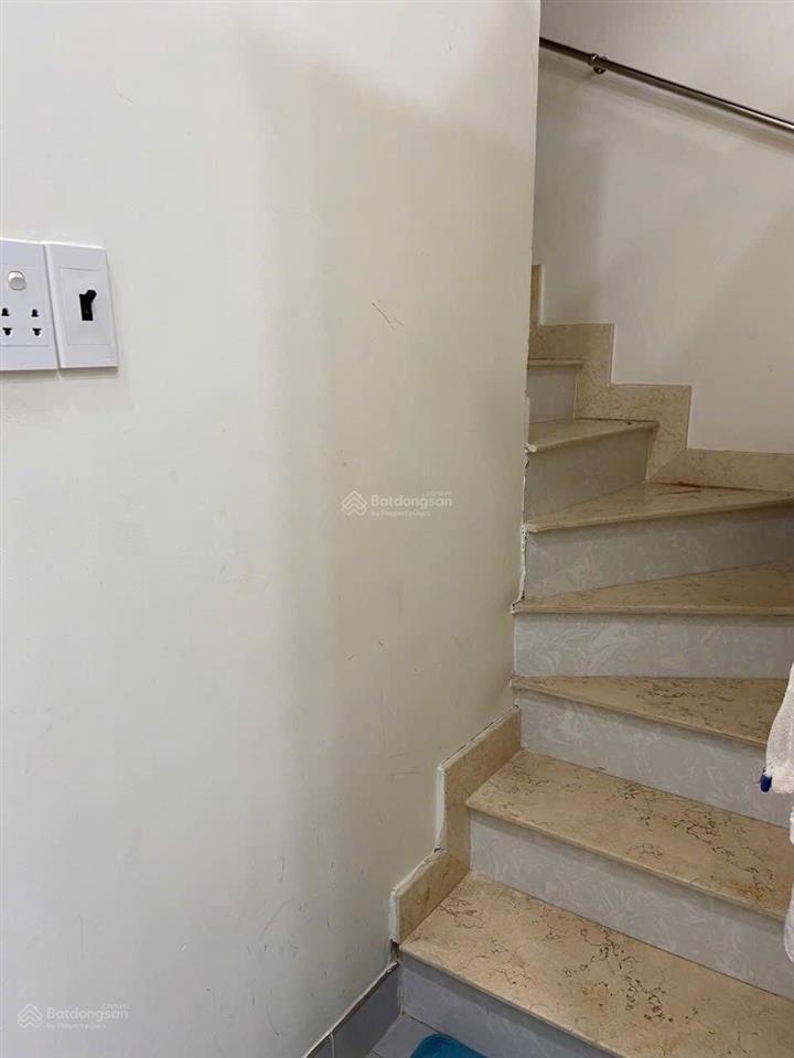 Bán nhà hẻm xe hơi 1 xẹt gần mặt tiền nguyễn đình chiểu p4 q3 đoạn trung tâm gần q1