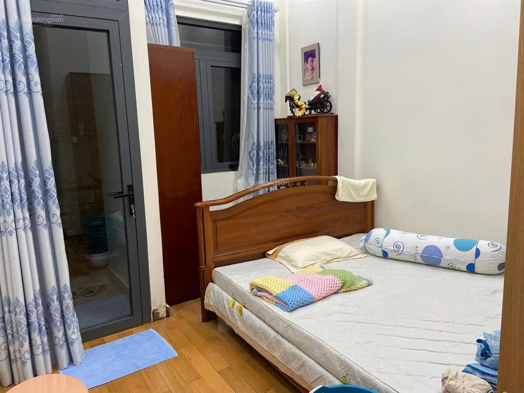 Bán nhà hẻm xe hơi 1 xẹt gần mặt tiền nguyễn đình chiểu p4 q3 đoạn trung tâm gần q1