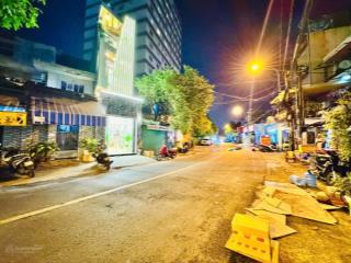 Mặt tiền hiếm vị trí vip đường nguyên hồng p1 gò vấp full nội thất 4 tầng lầu + ban công siêu rộng