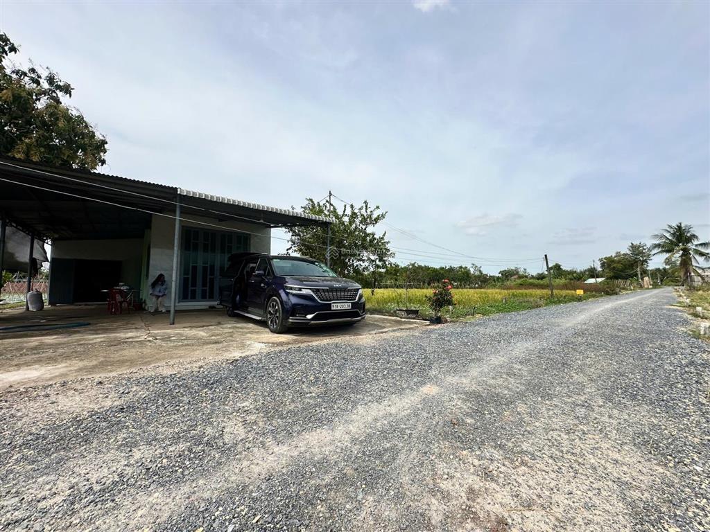 Bán đất 150 m2 thổ cư, chỉ cần tt 160 triệu , tháng góp 3,1 triệu, sổ hồng công chứng ngay.