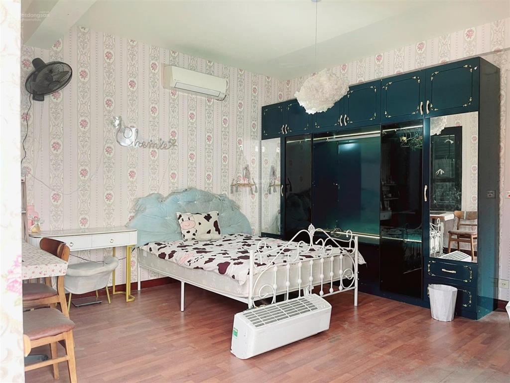 Cho thuê phòng chill tại phố hoàng cầu, 40 m2 view hồ đủ nội thất, giá từ 4 tr 0934 406 ***