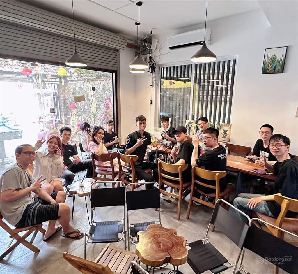 Tôi cần cho thuê mb số 3 mặt hồ đắc di 56m2 có sân vườn rộng kd cafe, shop spa vp 0934 406 ***