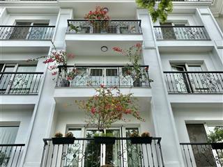 Bán nhà phân lô giảng võ, ba đình, hà nội dt 71m2 xây 5 tầng mt 4m4 giá 31 tỷ  0981 746 ***