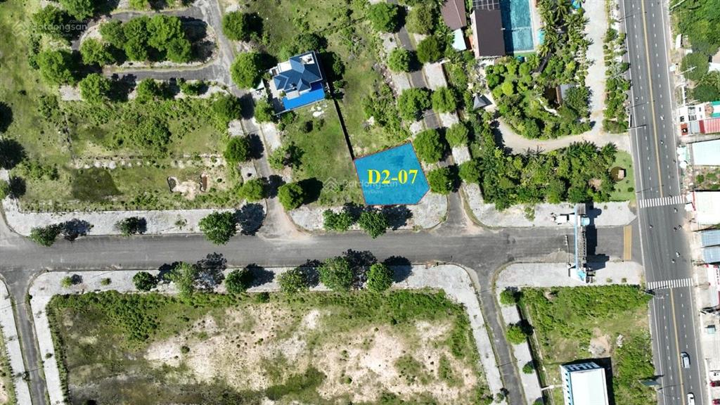 Bán lô góc trục đường chính thông ra biển dự án 67ha phú quốc