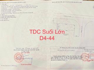 Cần bán lô góc d4  44 đối diện công viên khu tái định cư suối lớn