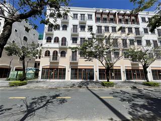 Căn nhà phố dãy r2 giá tốt nhất dự án sun grand city new an thới  phú quốc