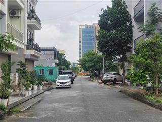Bán lô bò sơn 4 dt 81m2 mt 4.5m hướng tn, giá 9.8 tỷ