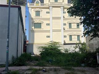 Bán đất thôn chè liên bão dt 180m mt 5m hướng tây giá 9 tỷ