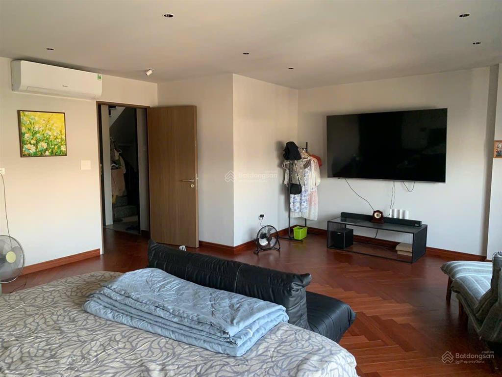 Bán nhà 5.5 tầng khu rẻ quạt vựng đâng. dt 103.5m2 siêu đẹp