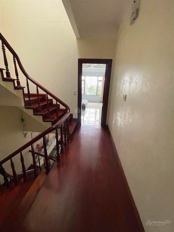 Bán nhà 3 tầng kđt vựng đâng. dt 82.5m2, mt 5.5m. h tây bắc