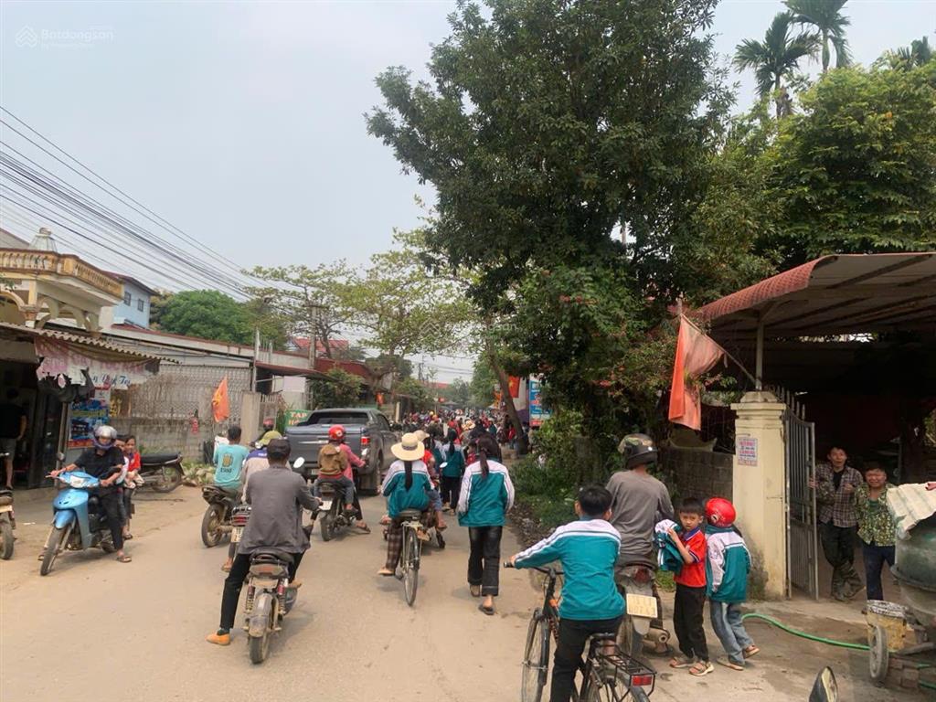 (chính chủ) bán đất 92m2  đường thông, view núi ba vì, cách hoà lạc 45p, giá 380 triệu