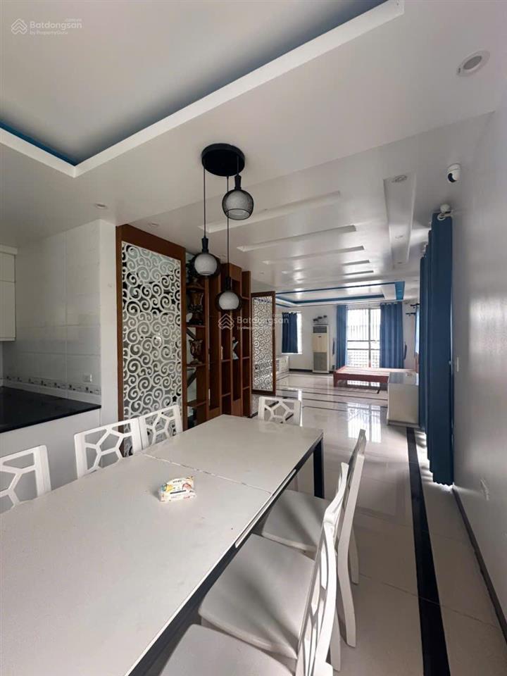 Cho thuê nhà lk san hô 5pn, 6vs, giá 18tr tại kdt bim hùng thắng, hoàng quốc việt, hạ long qn