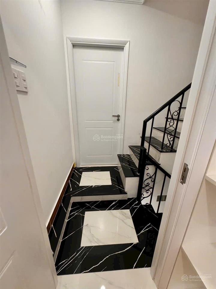 Bán nhà đường phan xích long trung tâm phú nhuận hiếm nhà bán