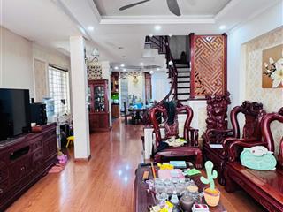 Nhà 5 tầng kđt văn khê căn góc siêu đẹp, 2 mặt thoáng, đường rộng, full nội thất, sang tên ngay