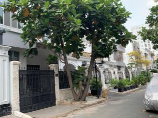 Bán biệt thự khu nam thông 2, phú mỹ hưng. dt 144m2, giá tốt 39.5 tỷ,  0912 264 ***