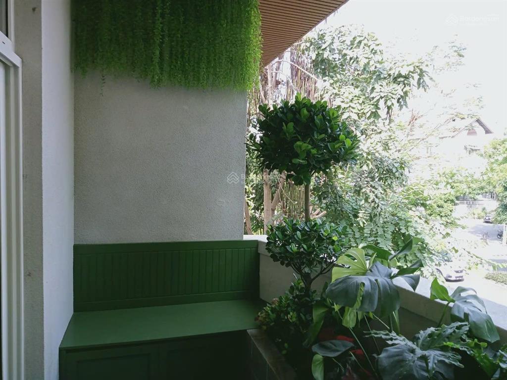 Bán biệt thự cao cấp phú gia, phú mỹ hưng, dt 317m2. giá tốt 85 tỷ.  0912 264 ***