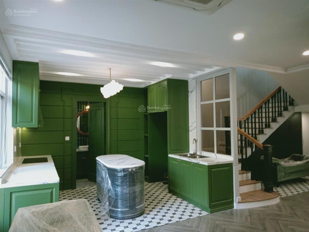 Bán biệt thự cao cấp phú gia, phú mỹ hưng, dt 317m2. giá tốt 85 tỷ.  0912 264 ***