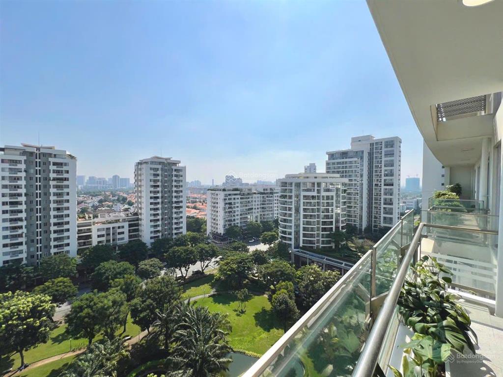 Cần bán căn hộ cao cấp riverpark residences, phú mỹ hưng. dt 129m2. giá 18,8 tỷ.  0912 264 ***