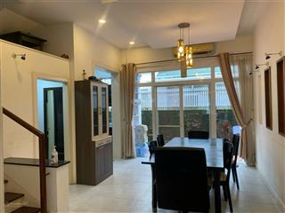 Cho thuê villa hưng thái, phú mỹ hưng, giá rẻ 30 triệu xem nhà0938 602 *** nhân