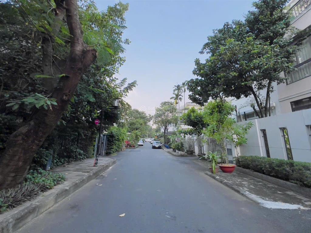 Biệt thự mỹ gia, phú mỹ hưng, 11x20m, giá 62.5 tỷ 0938 602 *** nhân