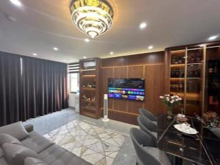 NHÀ PHÂN LÔ, VỊ TRÍ ĐẮC ĐỊA, VỈA HÈ, NGÕ THÔNG, Ô TÔ TRÁNH, KINH DOANH ĐỈNH QUẬN CẦU GIẤY. 