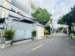 Bán nhà mặt tiền hiệp phú  gần vincom q9  203m2  full thổ cư  ngang 10m  đường xe tải thông