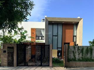 Cho thuê biệt thự hiện đại 3pn, 3wc 266m² gần khu đô thị fpt, khu đô thị số 3