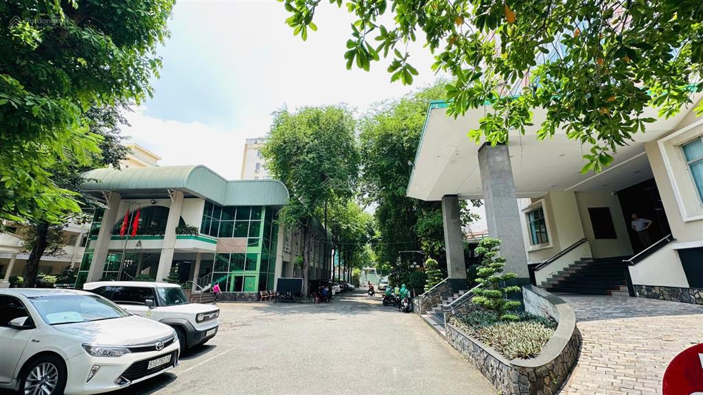 Cho thuê văn phòng làm việc ở đinh tiên hoàng quận 1 (đối diện đài truyền hình htv 7)