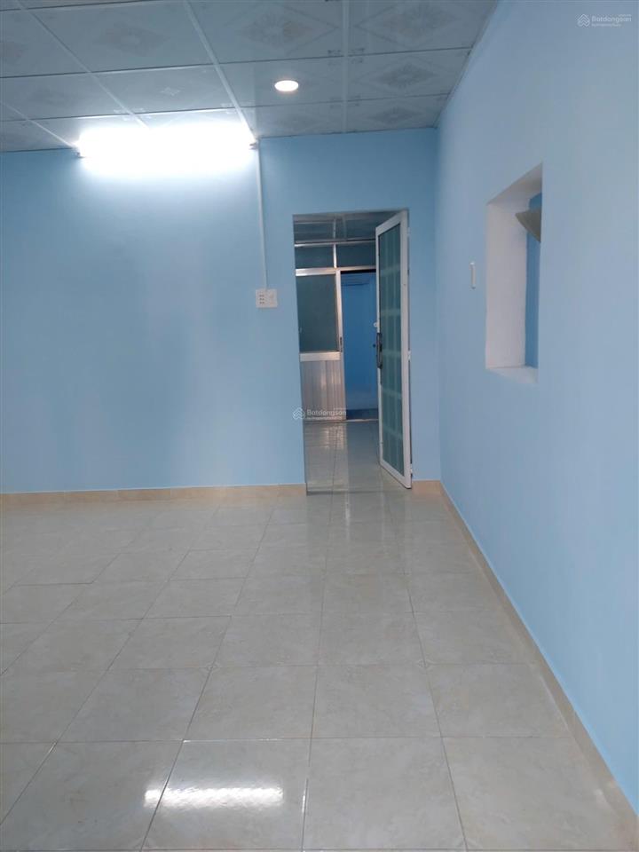 Nhà ngang 5m2 dài 11m đường hưng phú p8 q8